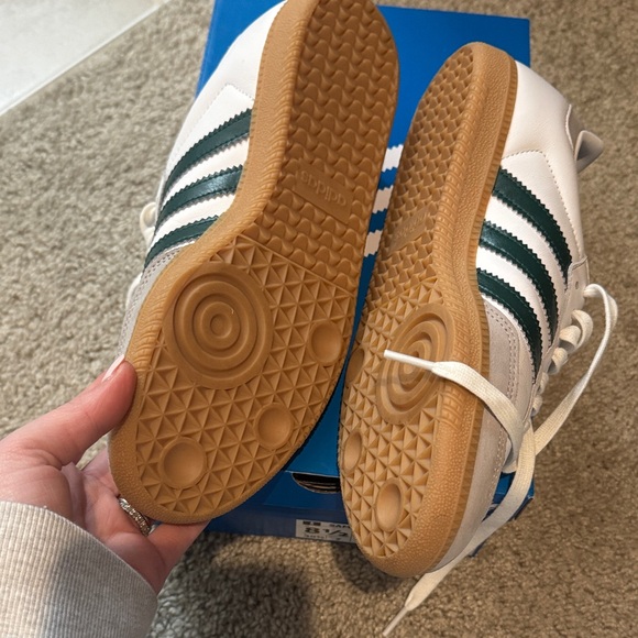 Adidas Samba White and Green Women’s Sneakers - Picture 3 of 4
